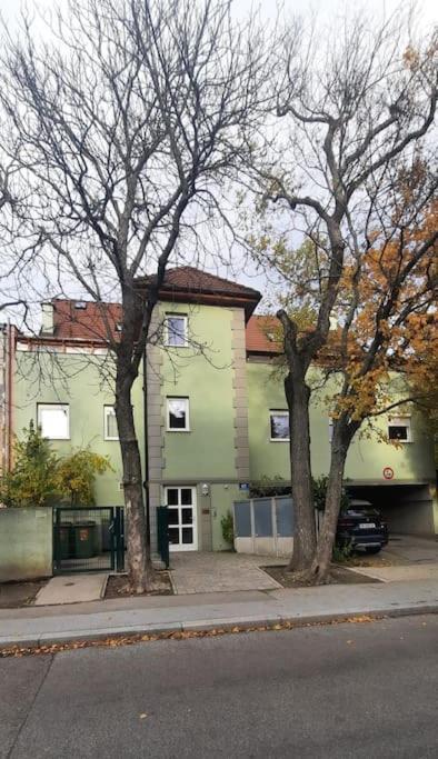 Einzigartiges Apartment Inkl. Gratis Parkplatz Bécs Kültér fotó